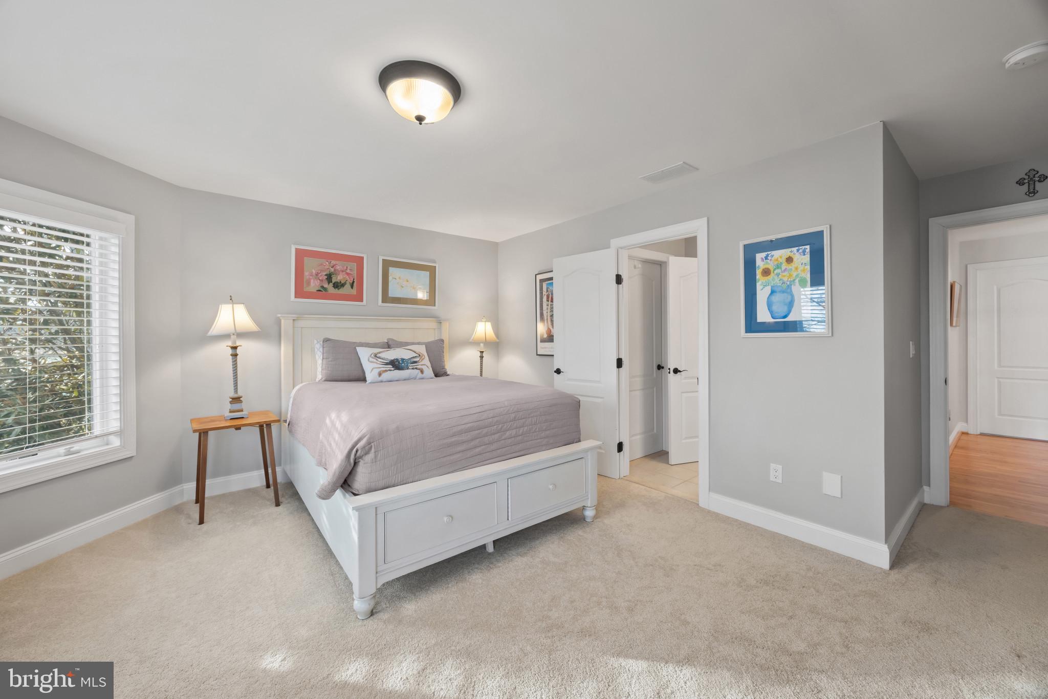 COVE CREEK CLUB - Residential