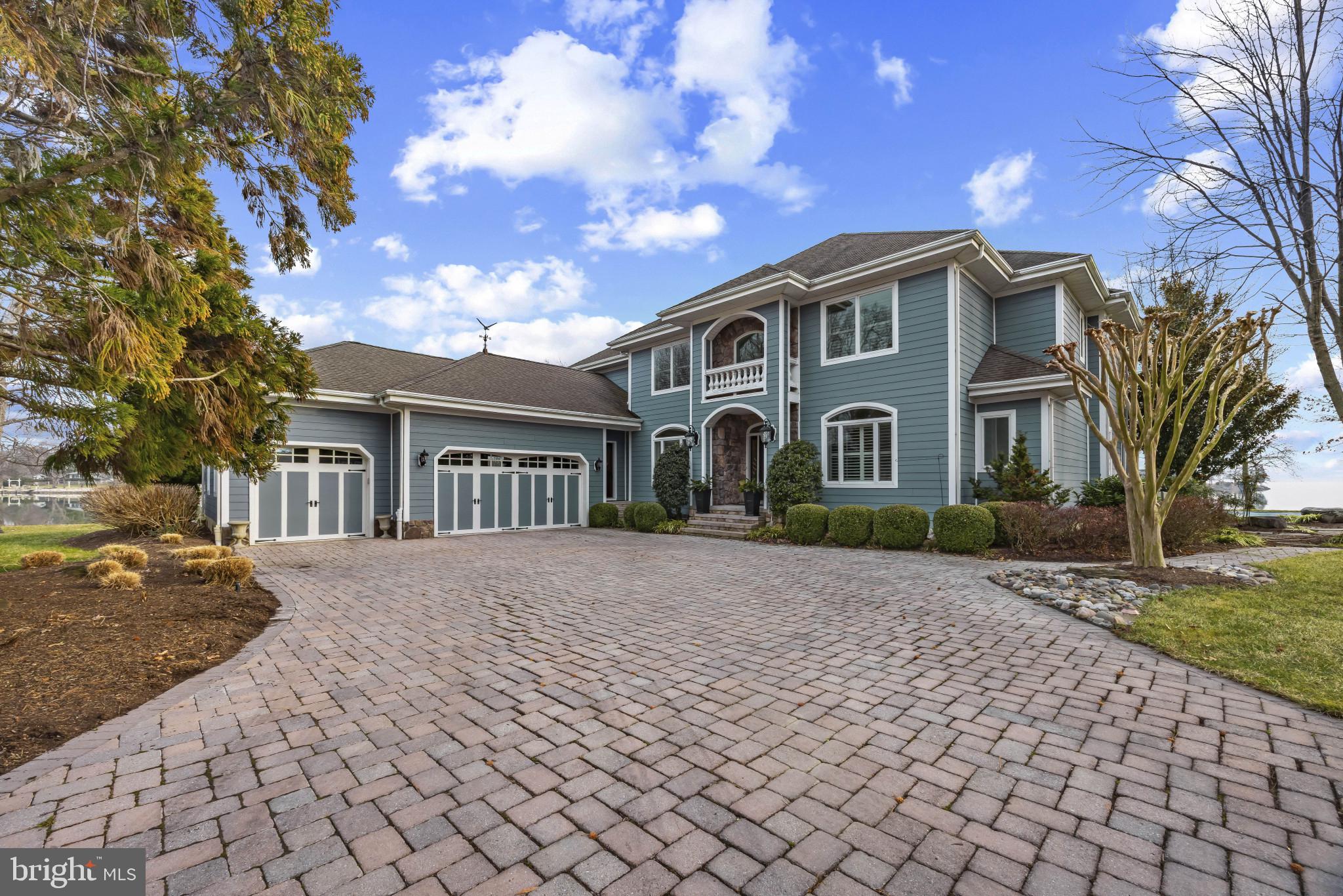 COVE CREEK CLUB - Residential