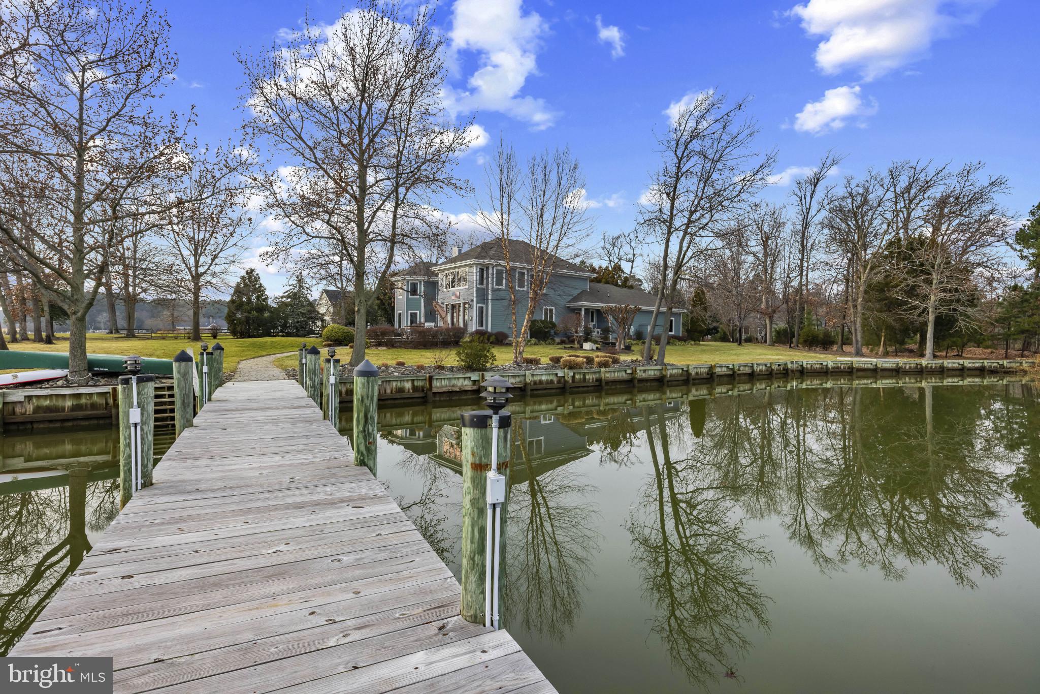 COVE CREEK CLUB - Residential