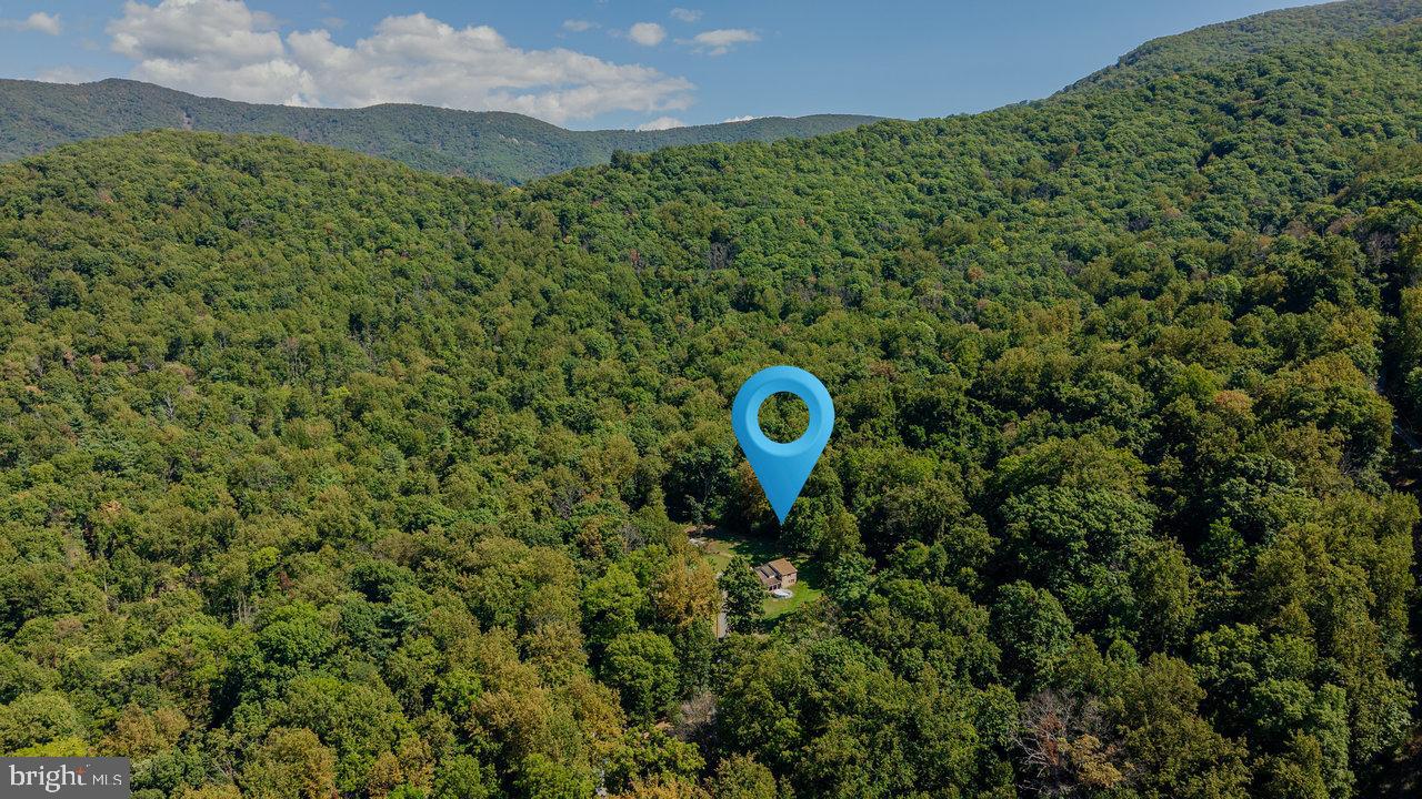 HELMS MOUNTAIN - Residential