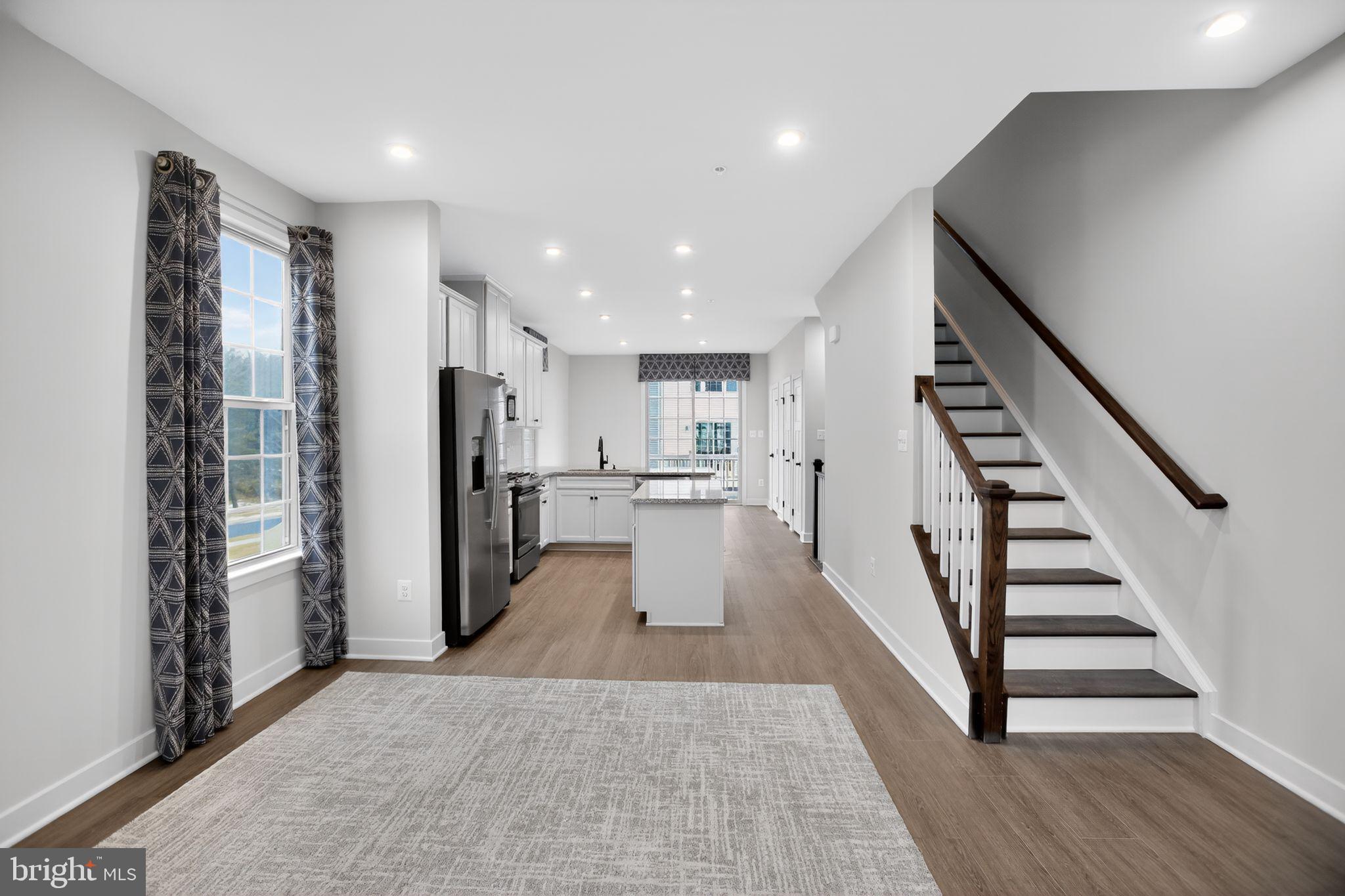 MONTGOMERY VILLAGE - Residential