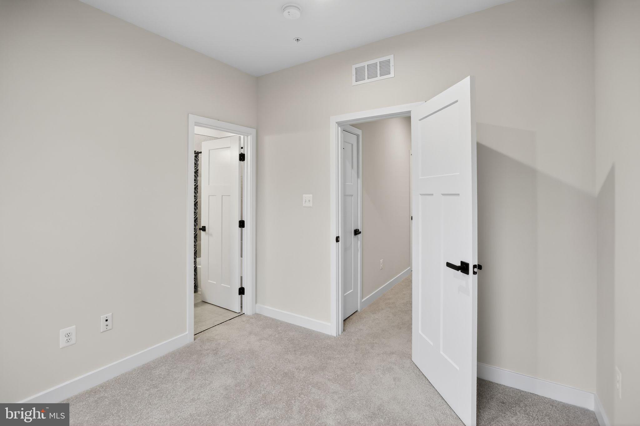 MONTGOMERY VILLAGE - Residential