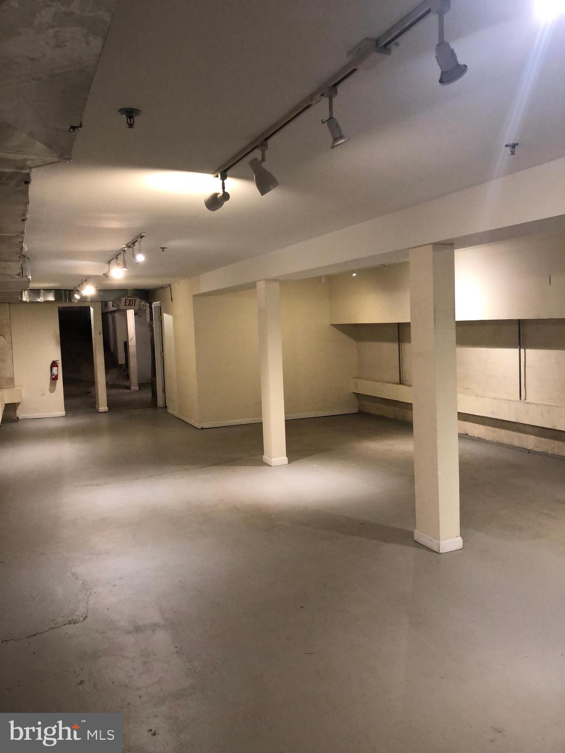 821 NW UPSHUR STREET NW LOWER LEVEL BASEMENT