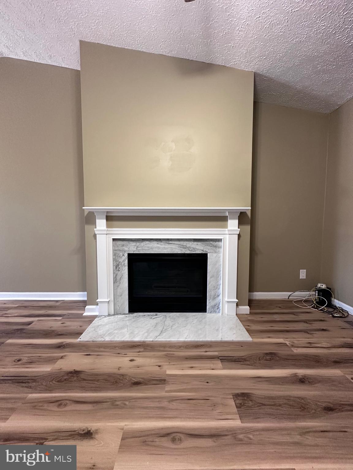 HEARDS ESTATES - Residential Lease