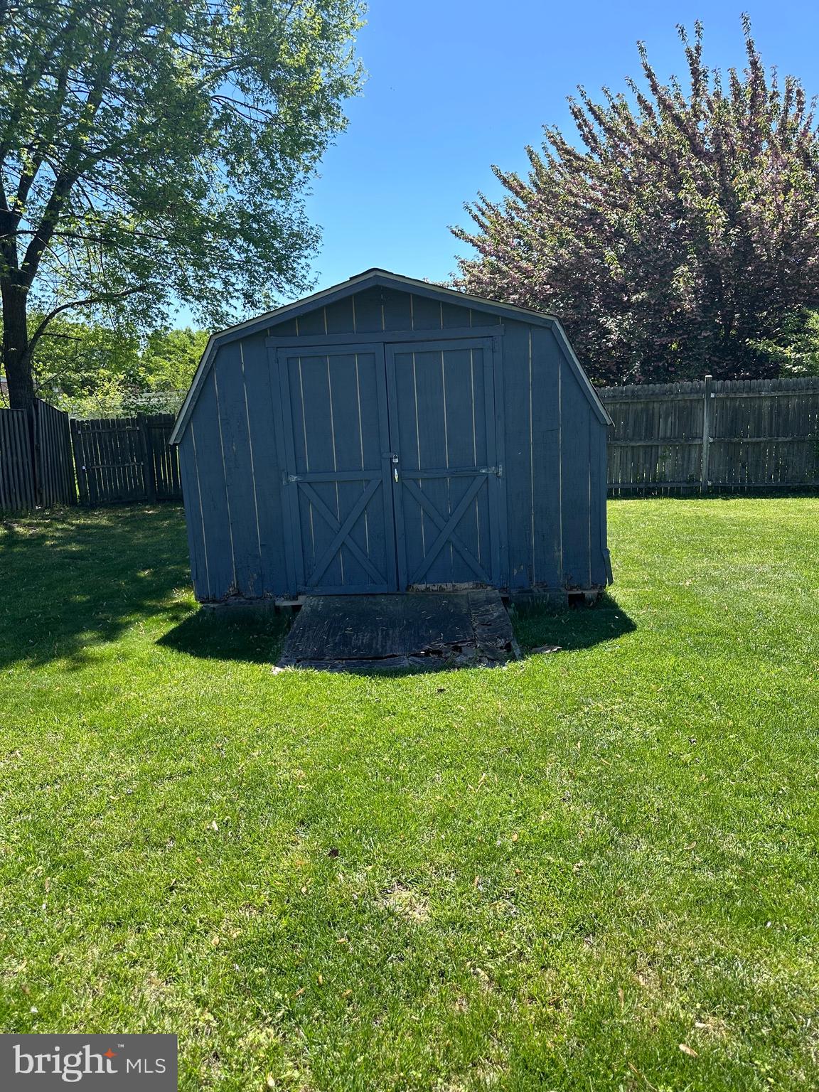 HEARDS ESTATES - Residential Lease