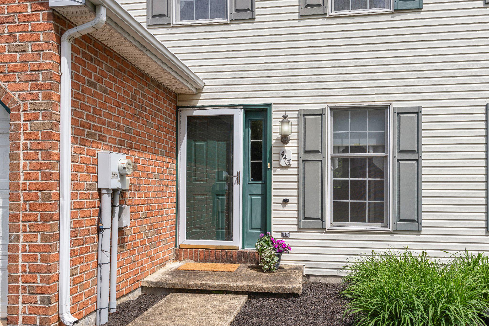 443 CROSSWINDS DRIVE