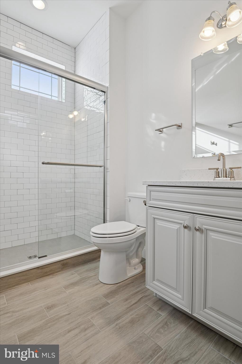 LEXINGTON POINTE - Residential