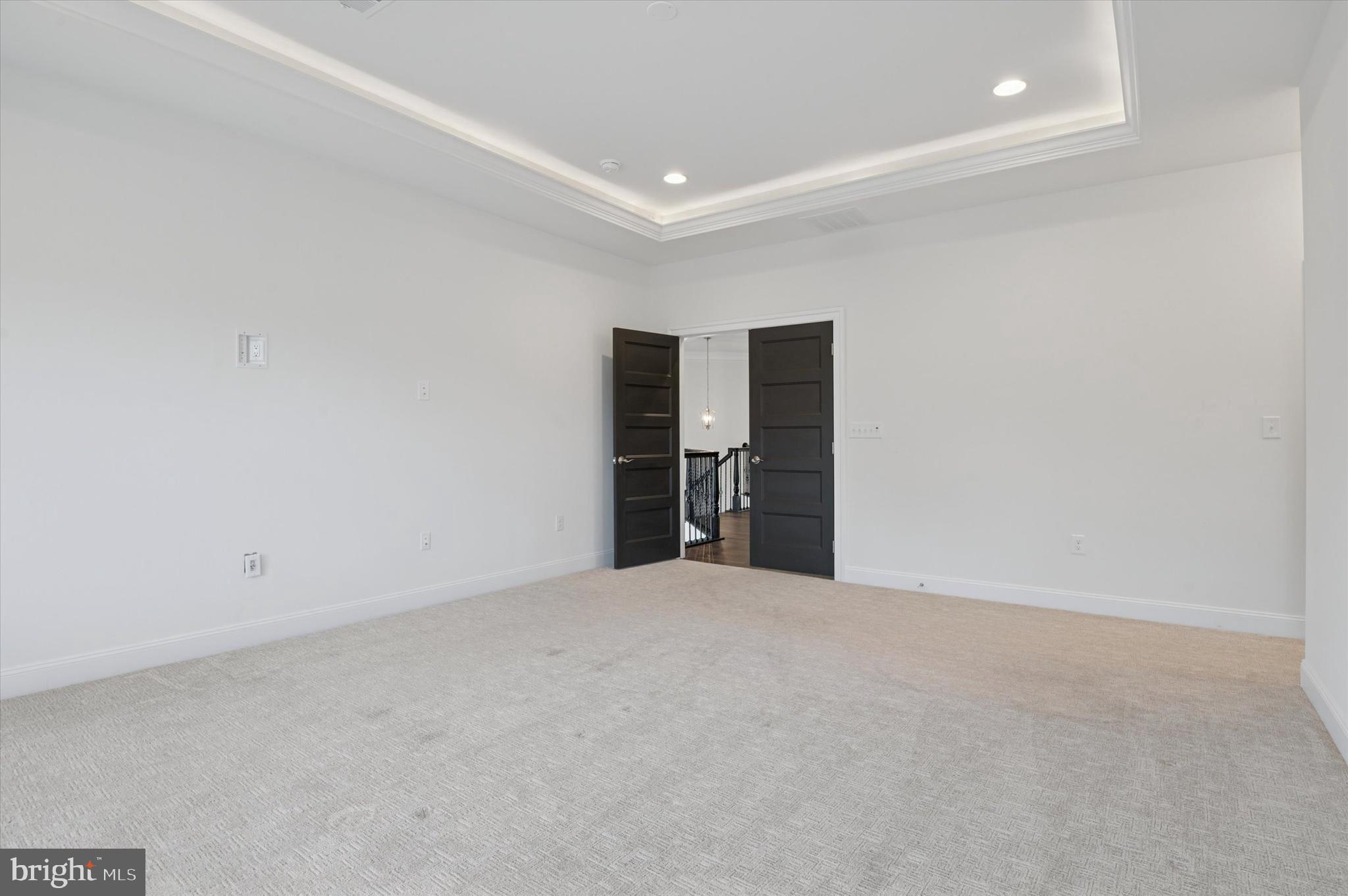 LEXINGTON POINTE - Residential