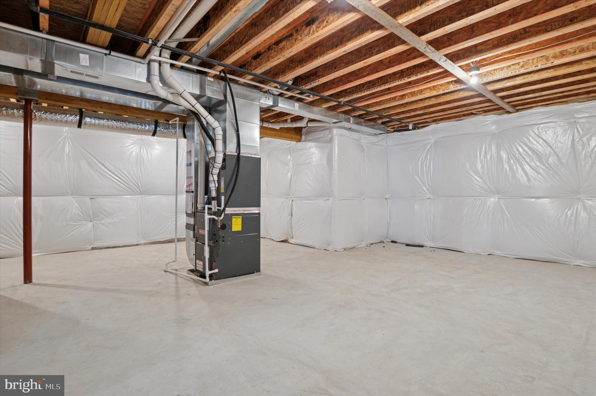 LEXINGTON POINTE - Residential