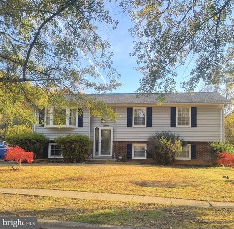 2404 OLD FORT HILLS DRIVE FORT WASHINGTON MD 20744