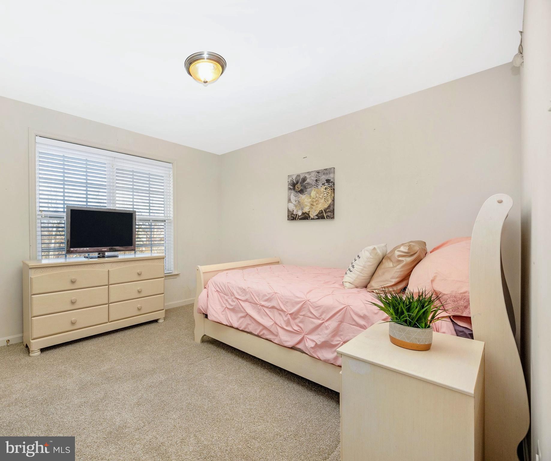 CANAL RUN - Residential