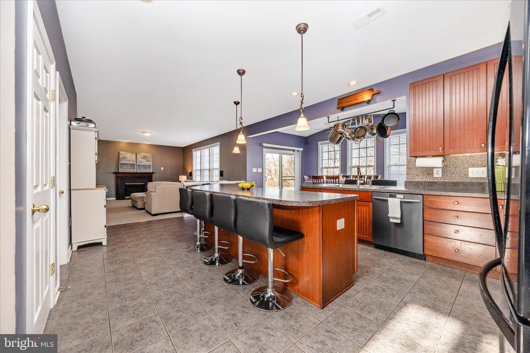 CANAL RUN - Residential