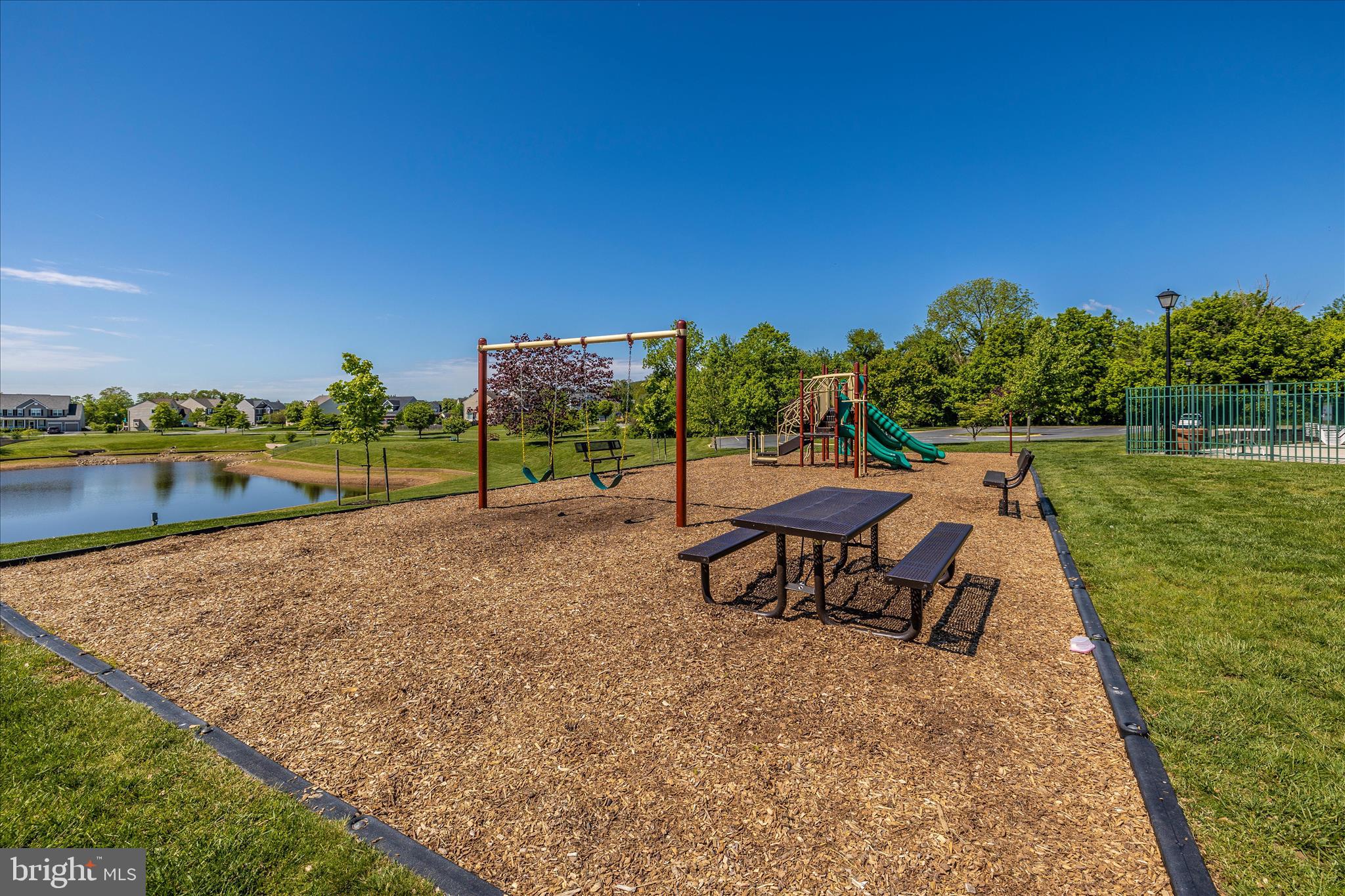 CANAL RUN - Residential