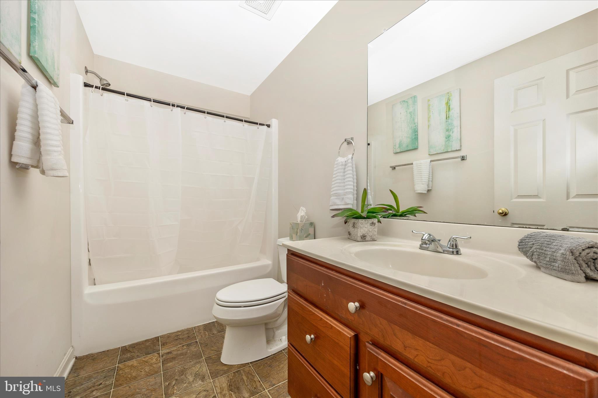 CANAL RUN - Residential