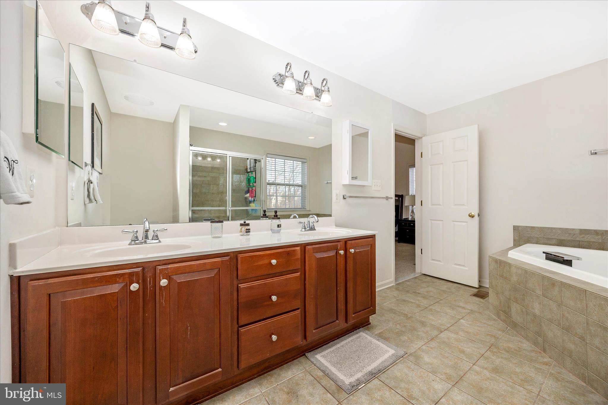 CANAL RUN - Residential