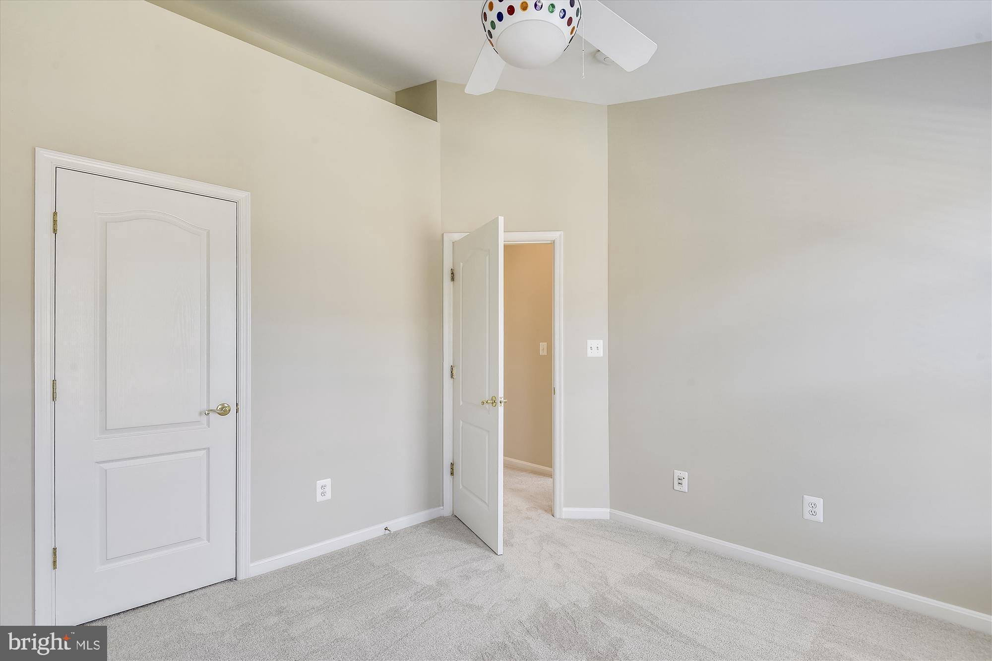 BROADLANDS SOUTH - Residential