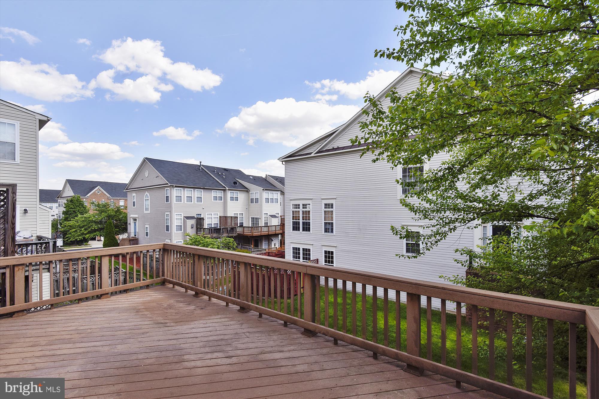 BROADLANDS SOUTH - Residential