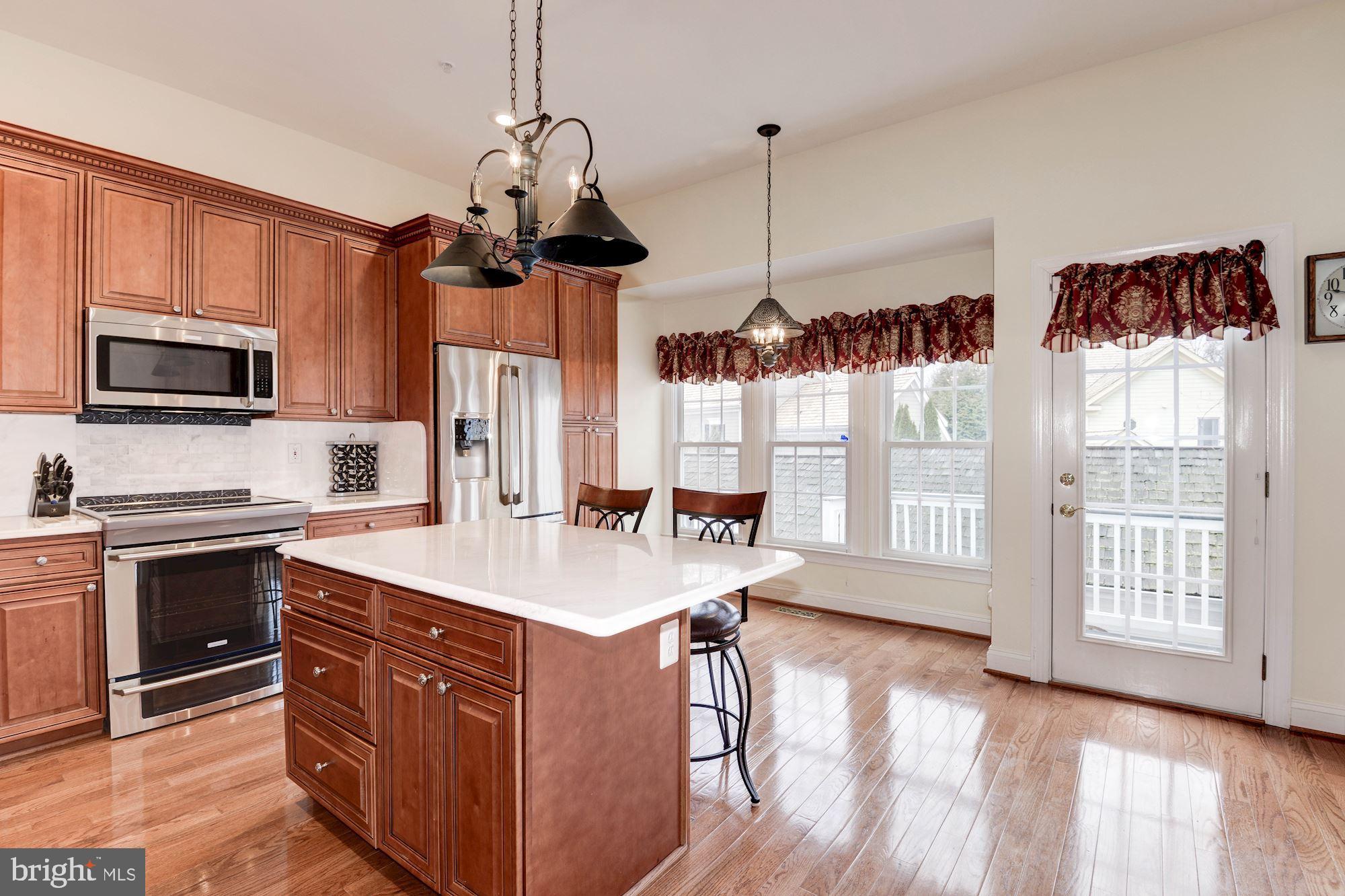 KENTLANDS MIDTOWN - Residential