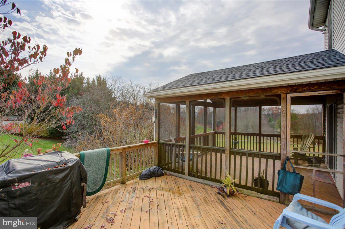 LARASH MANOR - Residential