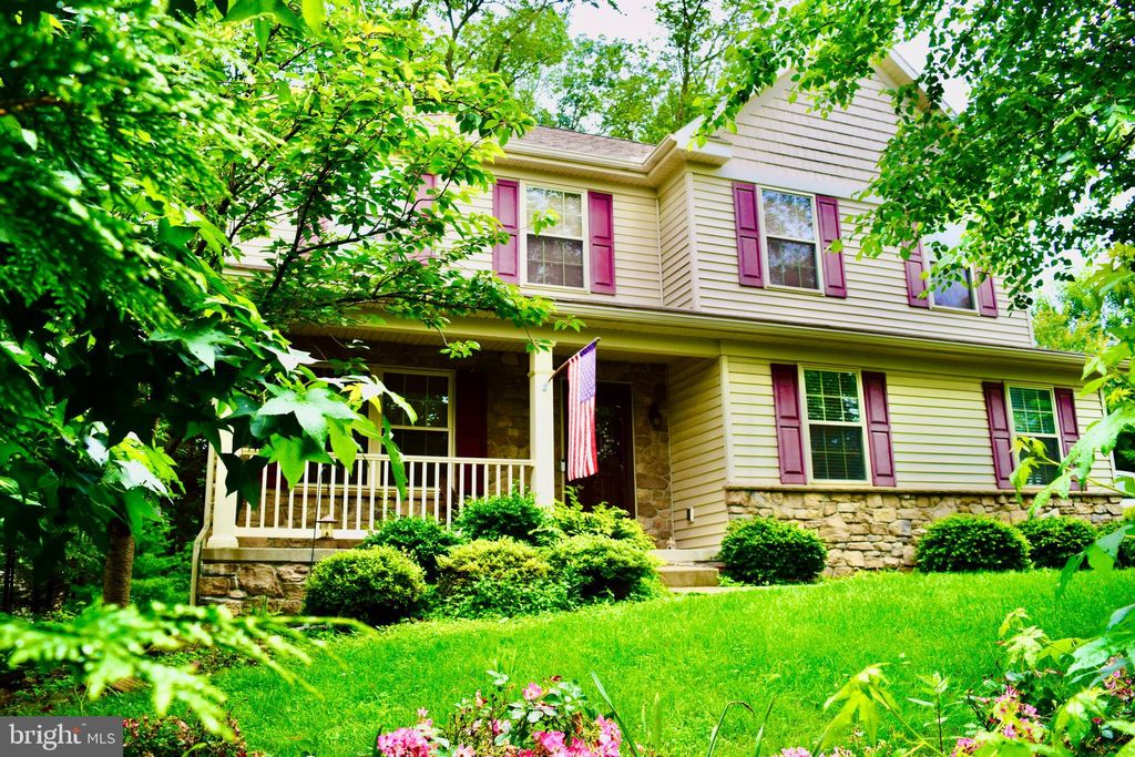 Photo of 5039 Bossler Road, ELIZABETHTOWN, PA 17022 (MLS # PALA2072008)