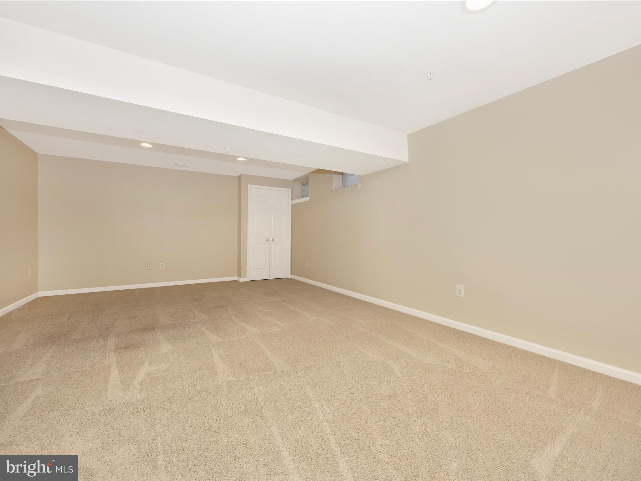 WORMANS MILL - Residential