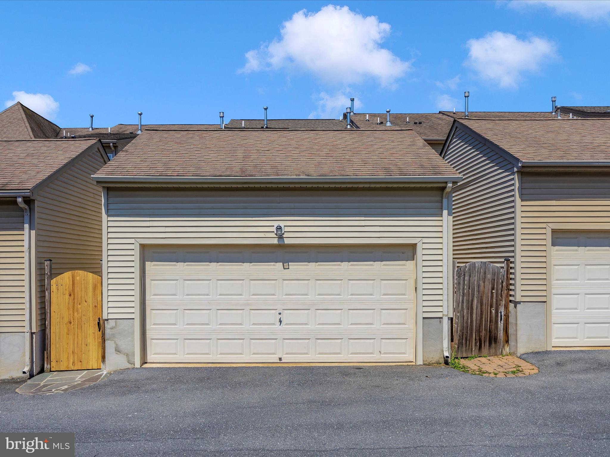 WORMANS MILL - Residential