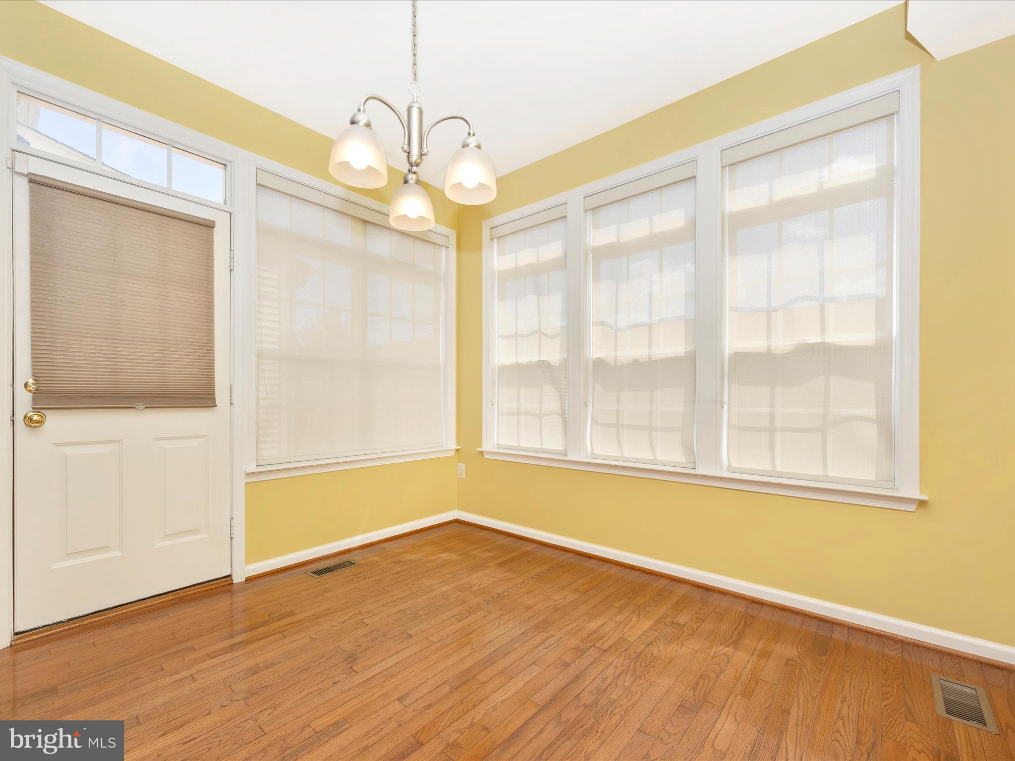 WORMANS MILL - Residential