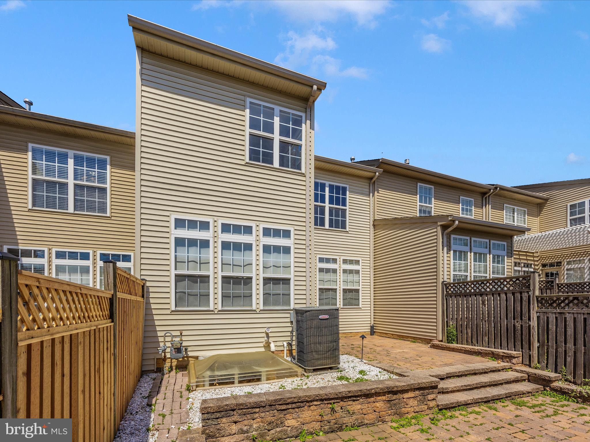 WORMANS MILL - Residential