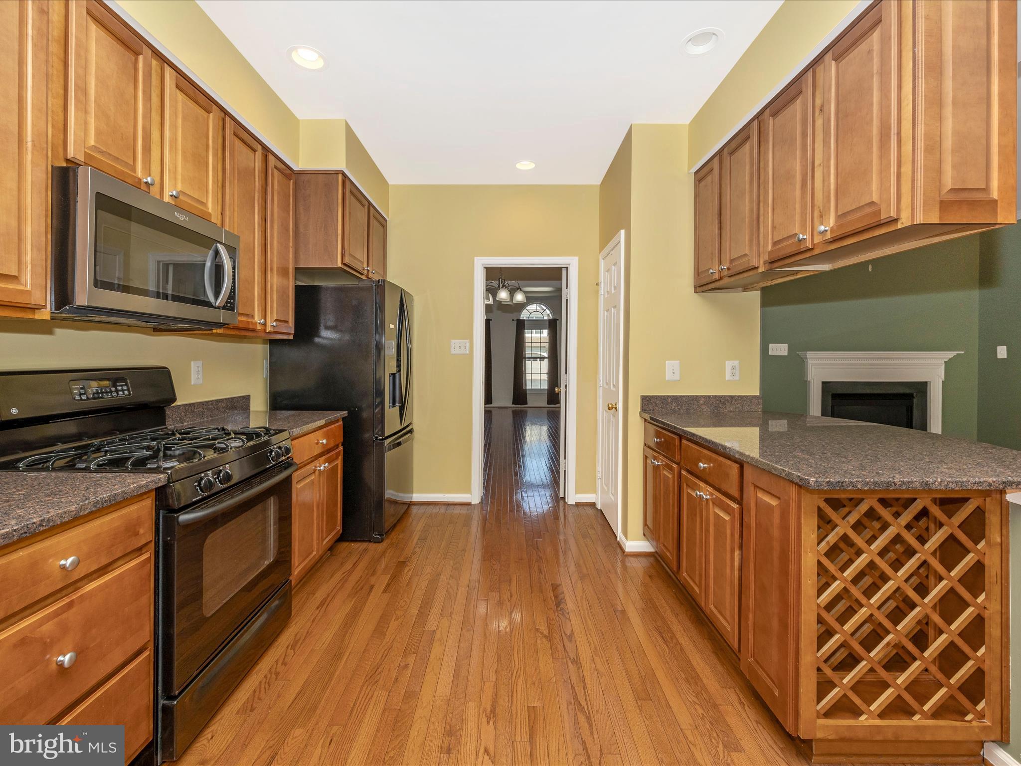 WORMANS MILL - Residential