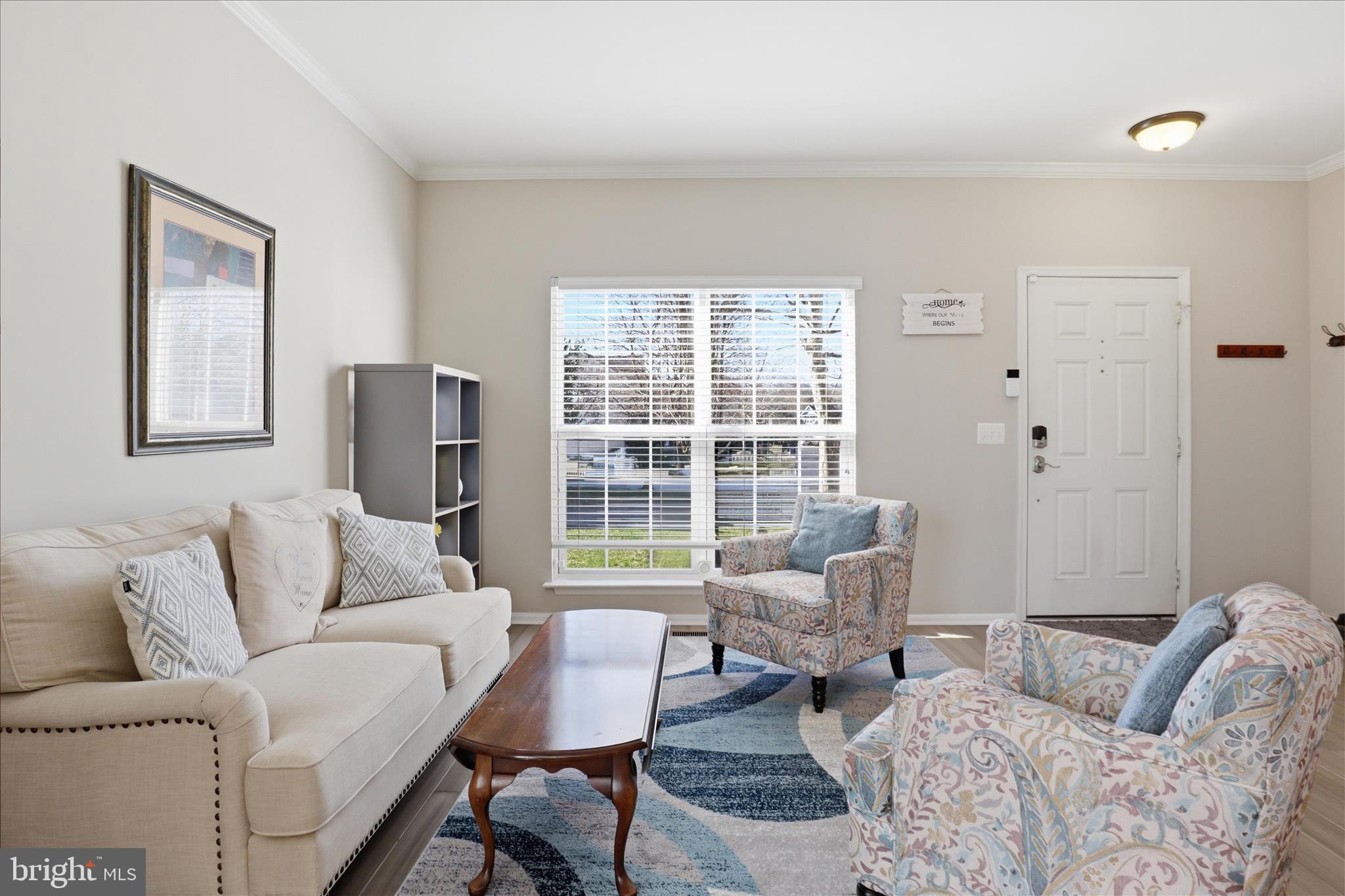 BROADLANDS - Residential