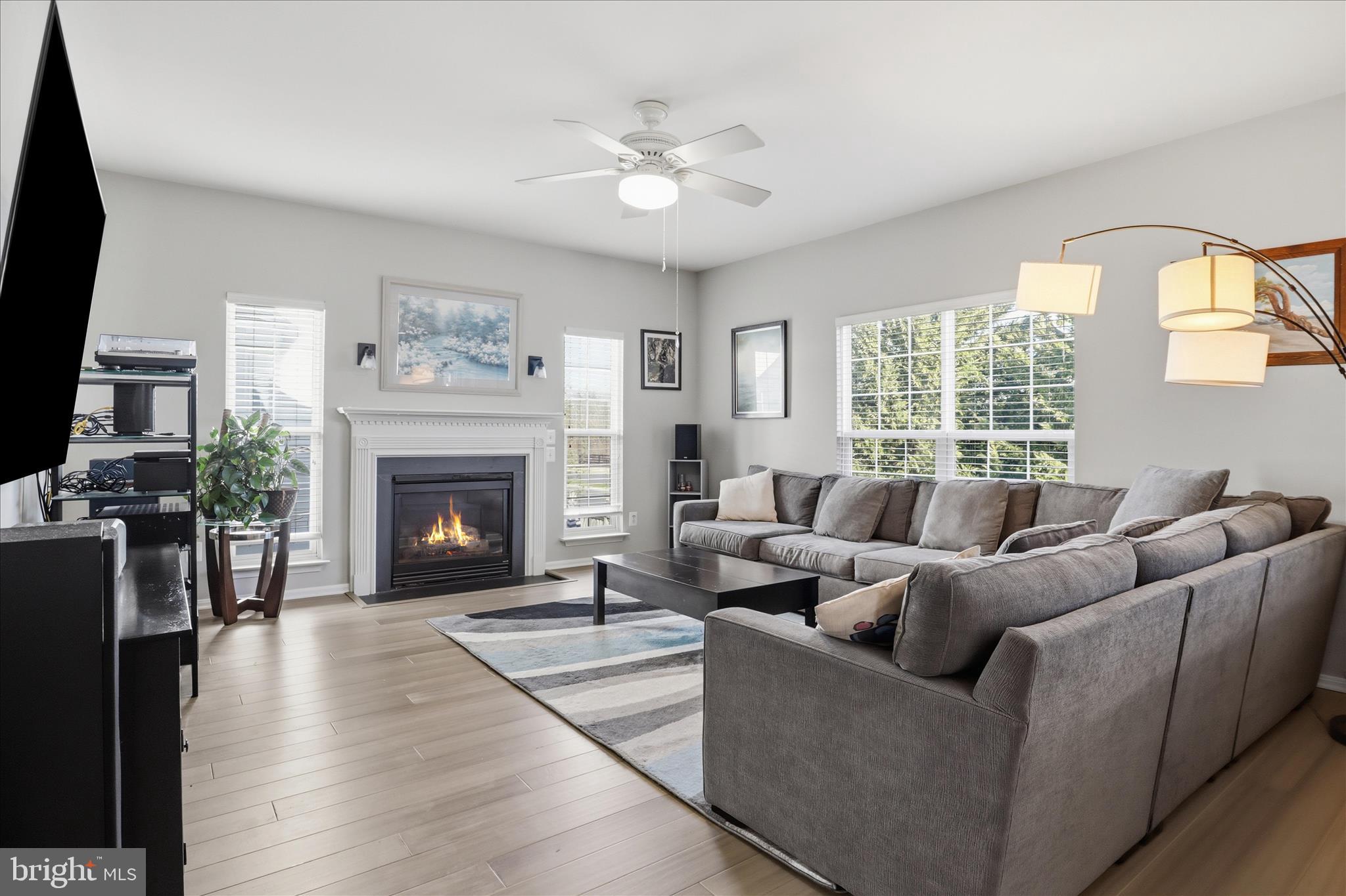 BROADLANDS - Residential