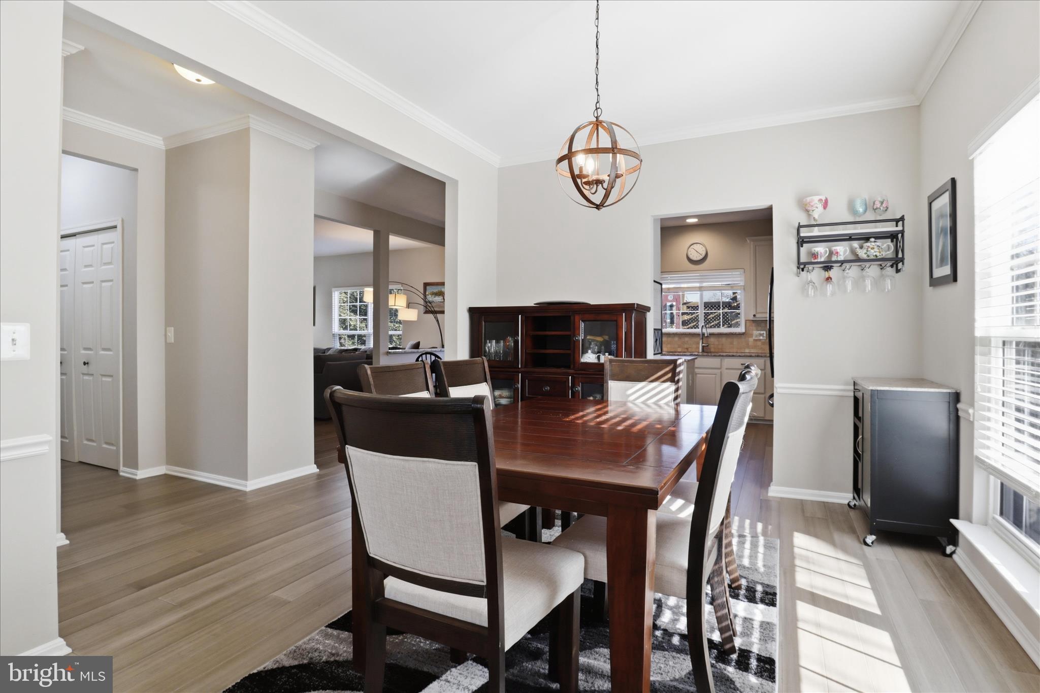 BROADLANDS - Residential