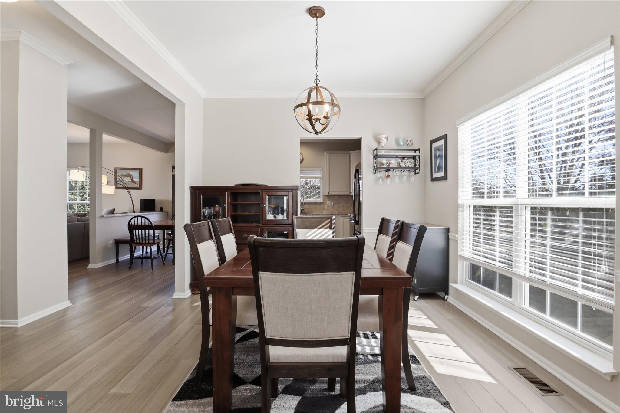 BROADLANDS - Residential