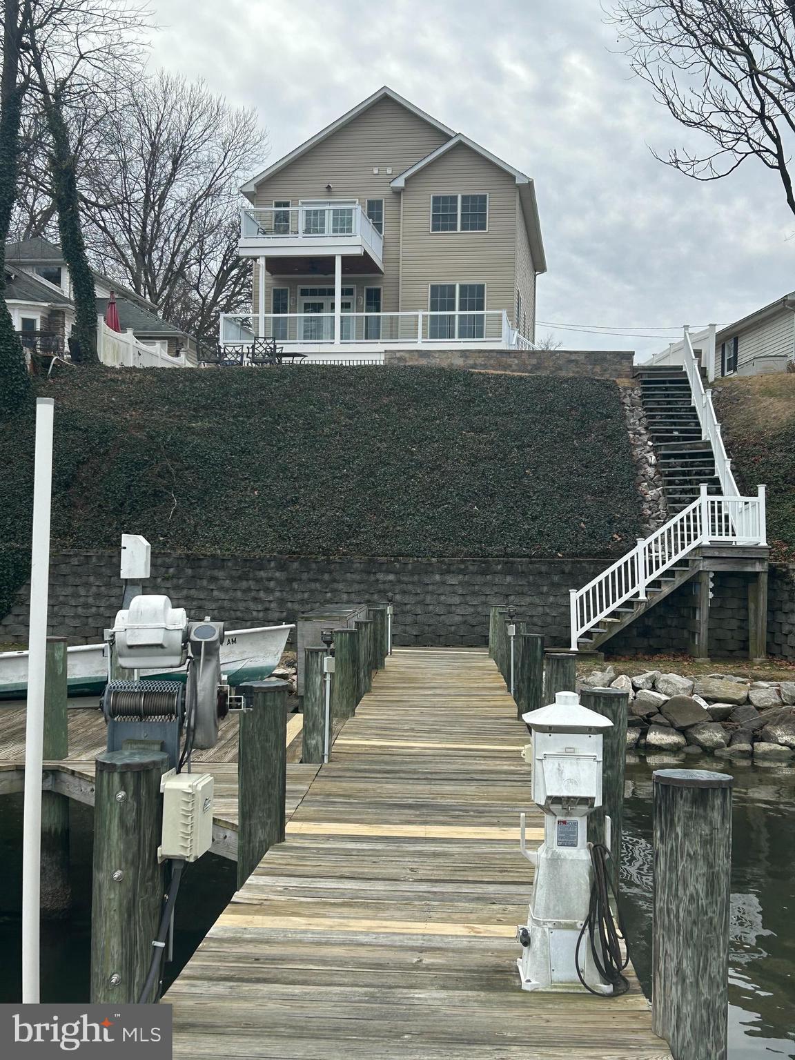 MOUNT PLEASANT BEACH - Residential