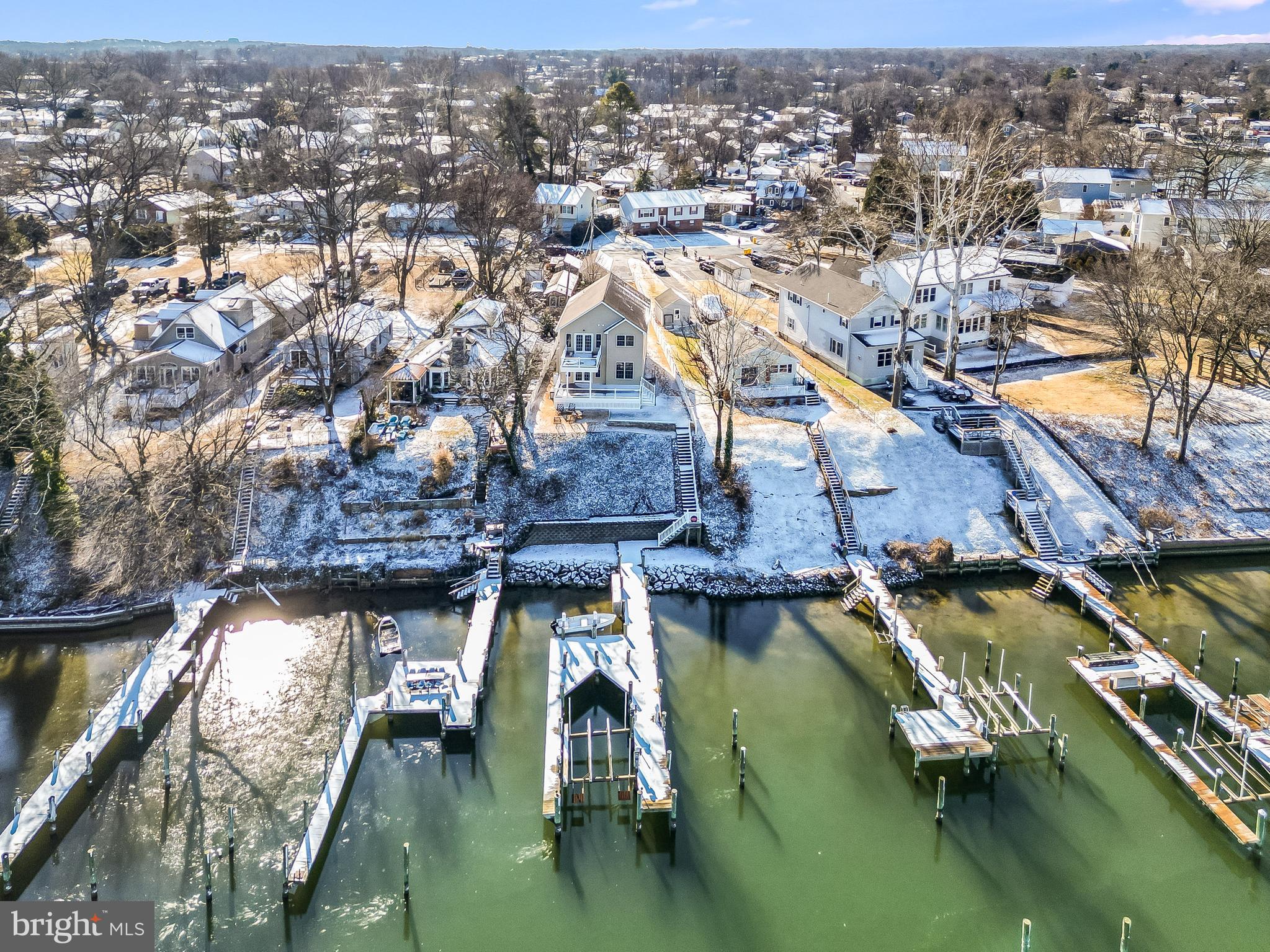 MOUNT PLEASANT BEACH - Residential