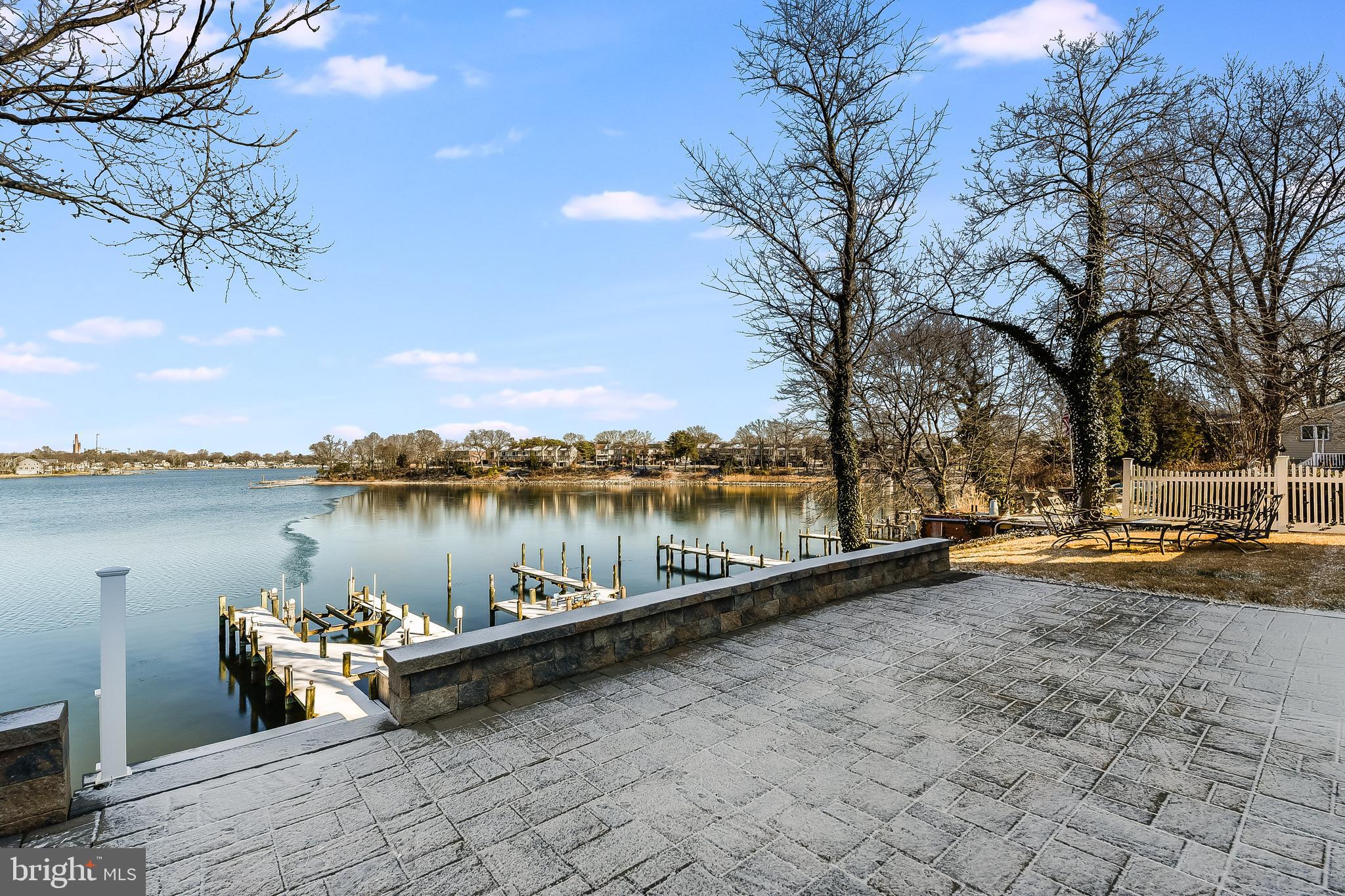 MOUNT PLEASANT BEACH - Residential