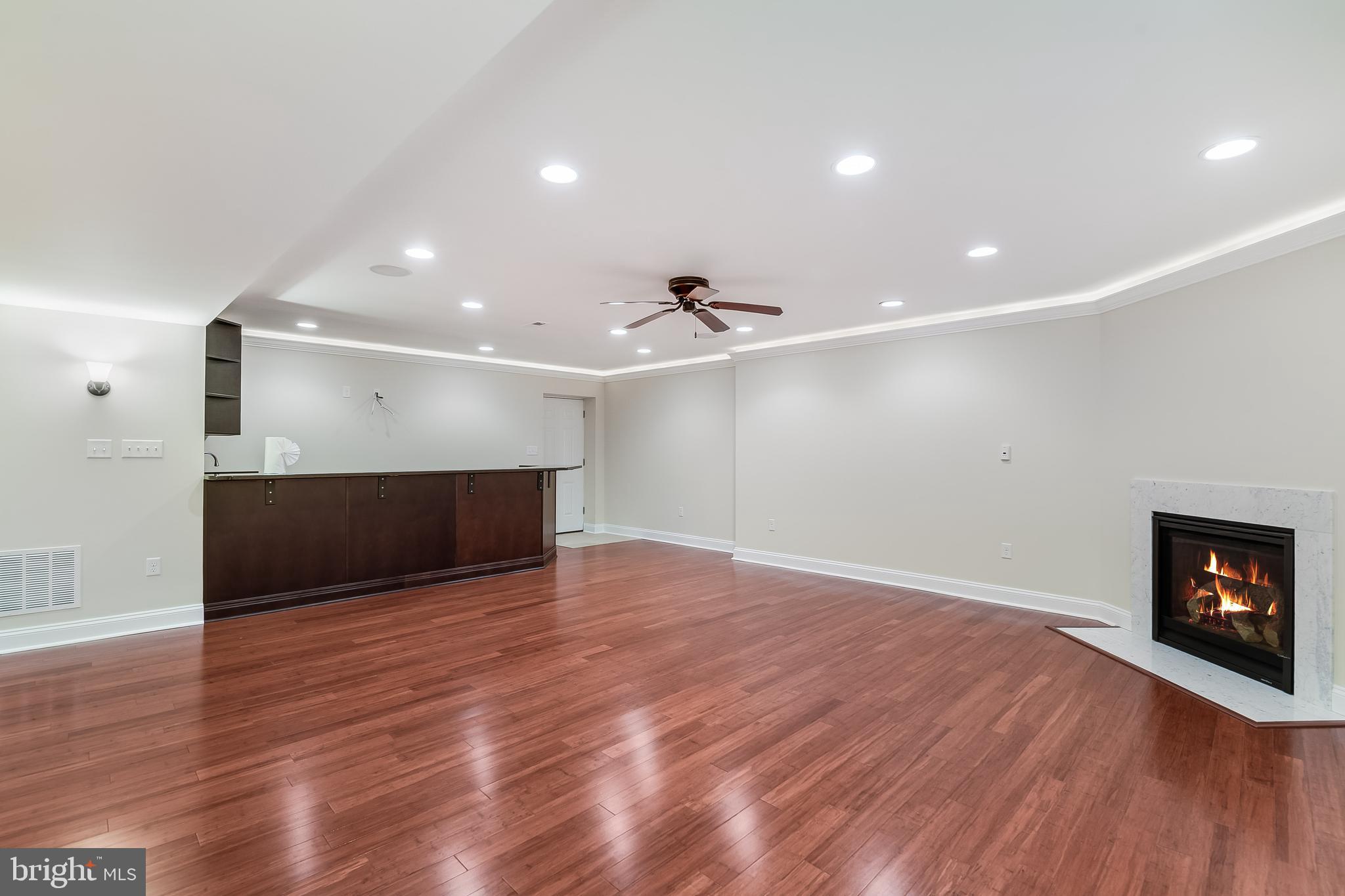 MOUNT PLEASANT BEACH - Residential