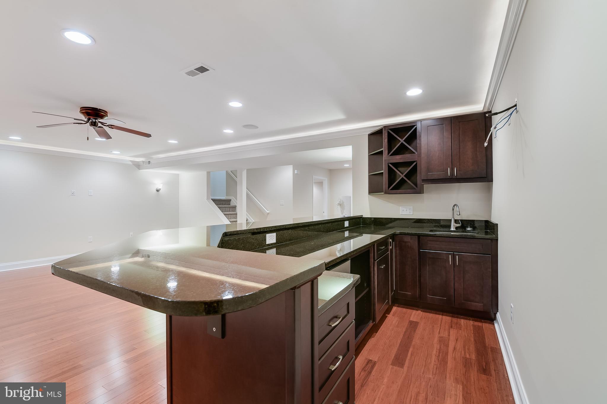 MOUNT PLEASANT BEACH - Residential