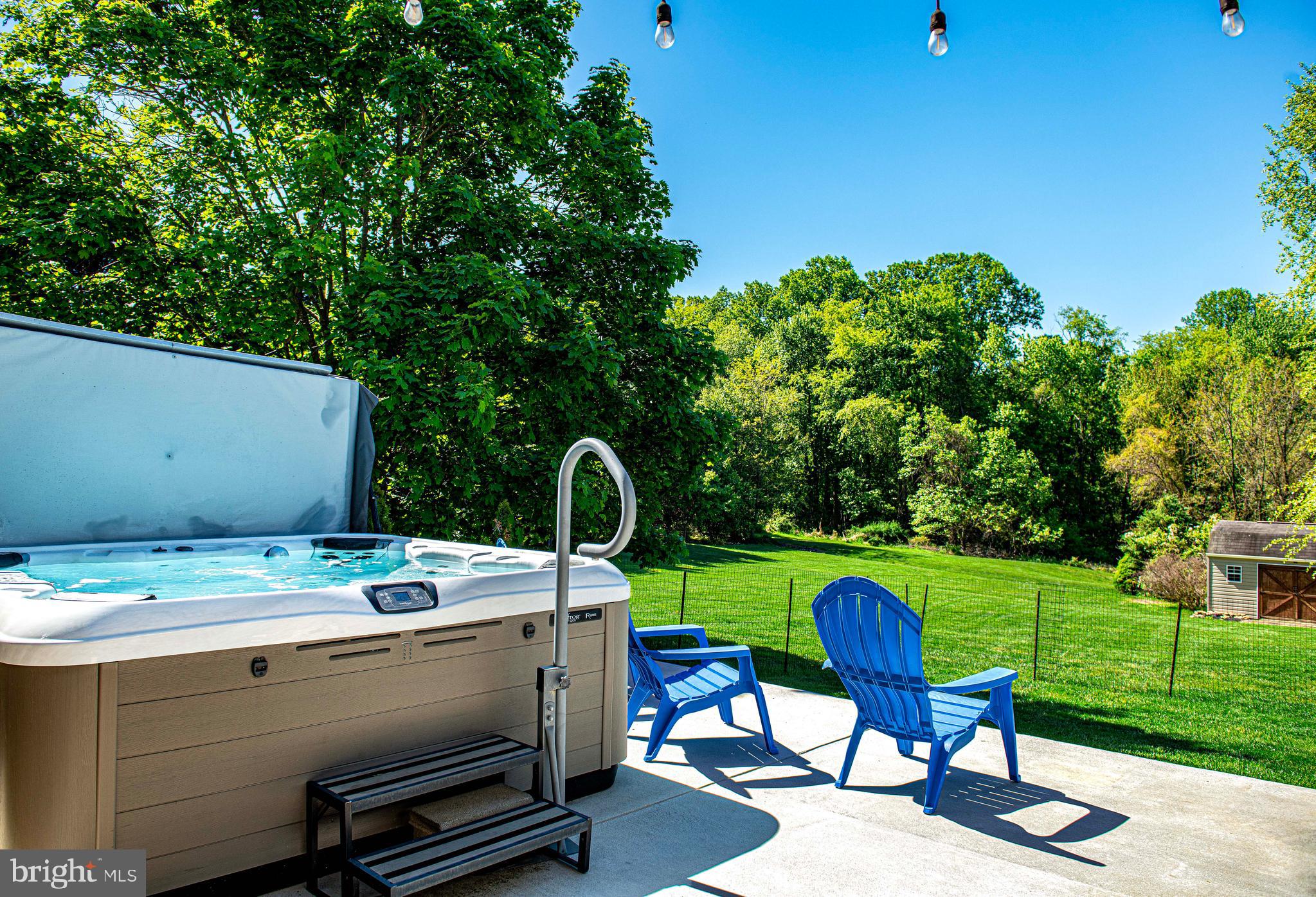 CENTENNIAL OAKS - Residential