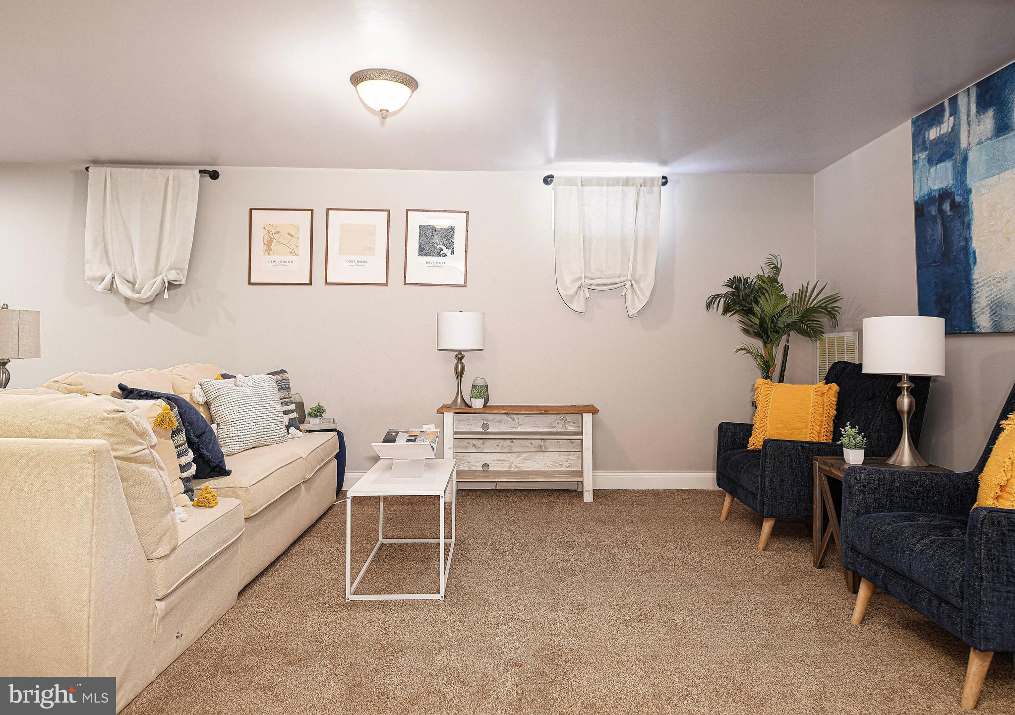 CENTENNIAL OAKS - Residential