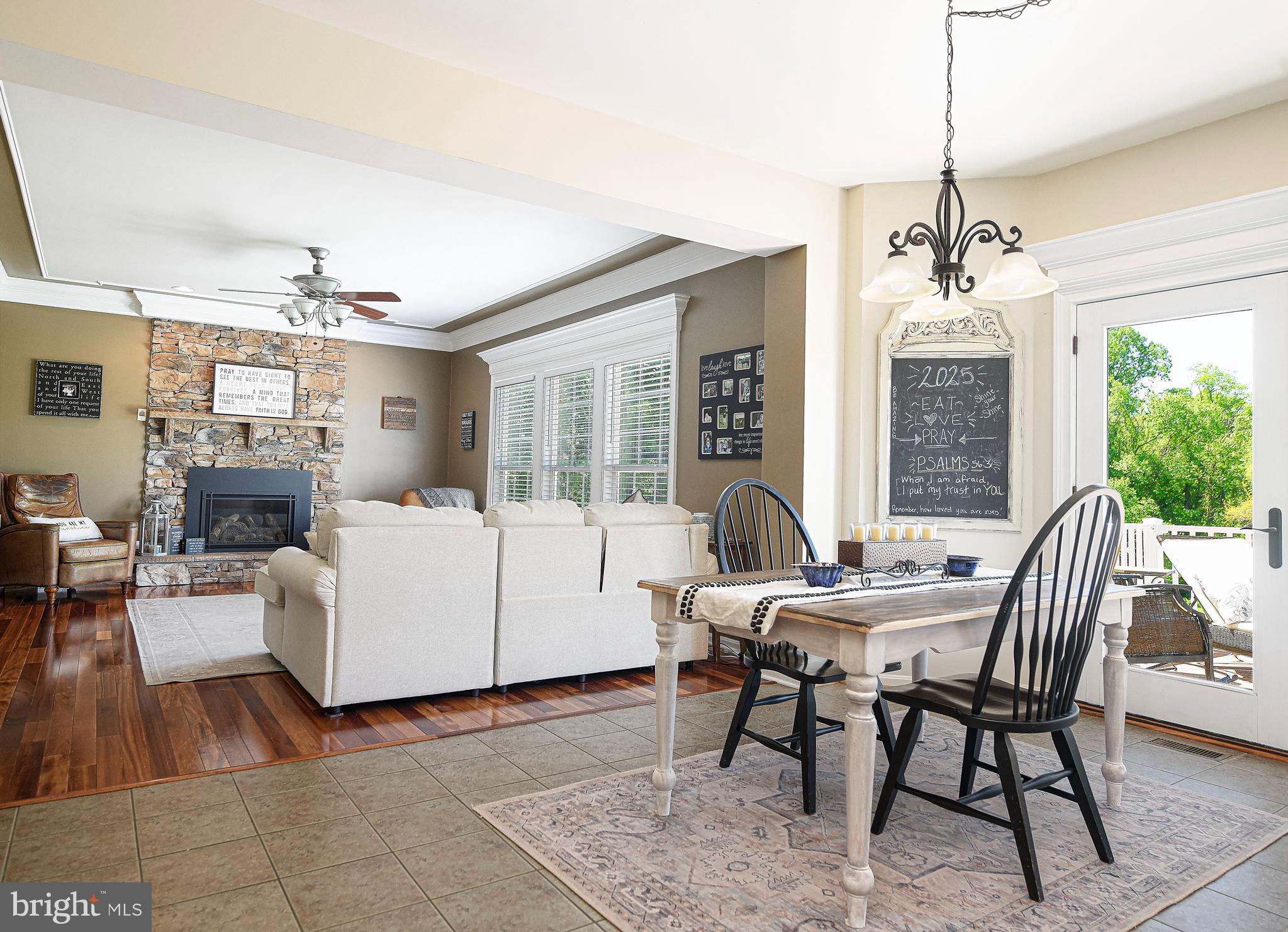 CENTENNIAL OAKS - Residential