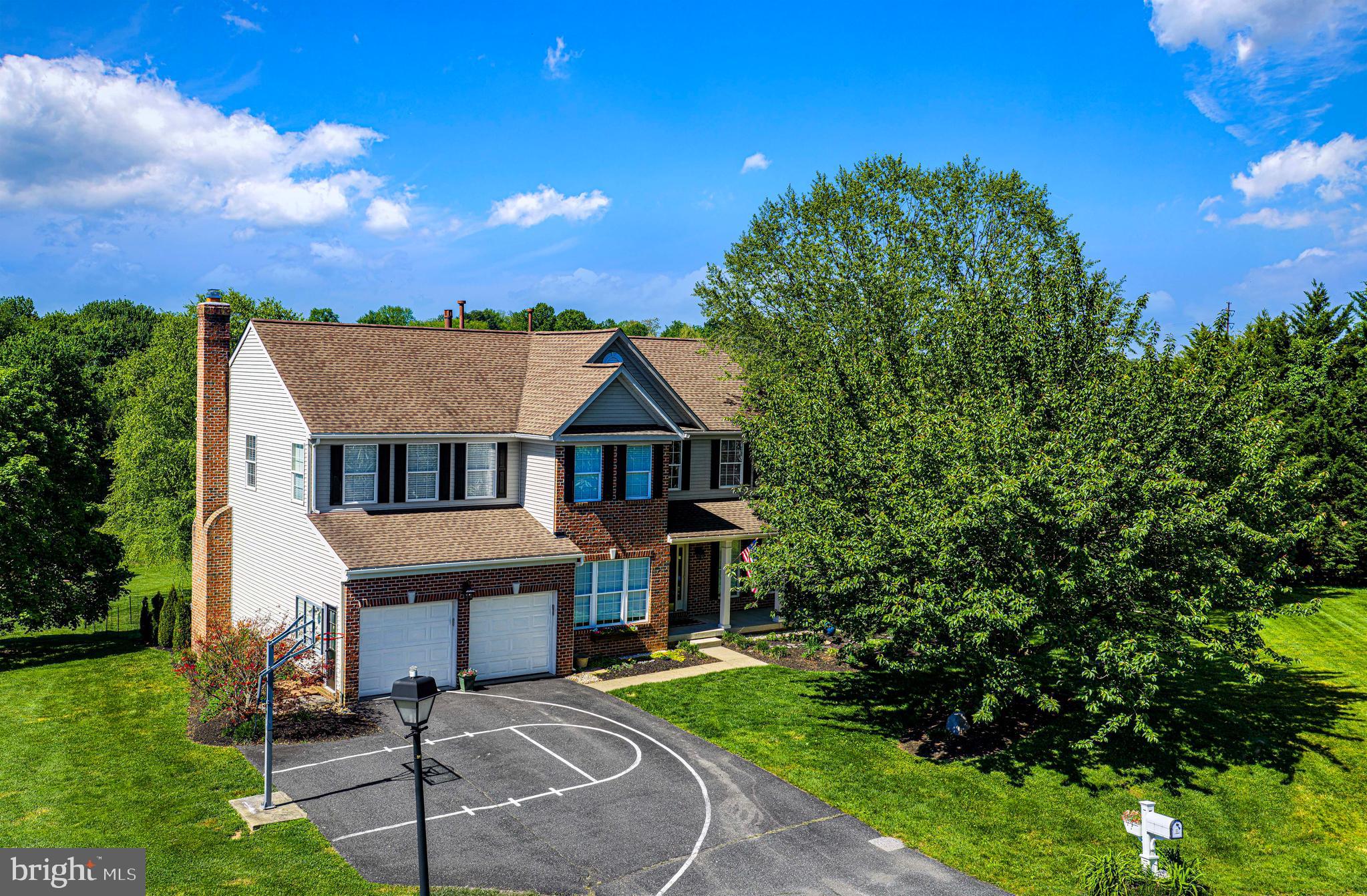 CENTENNIAL OAKS - Residential