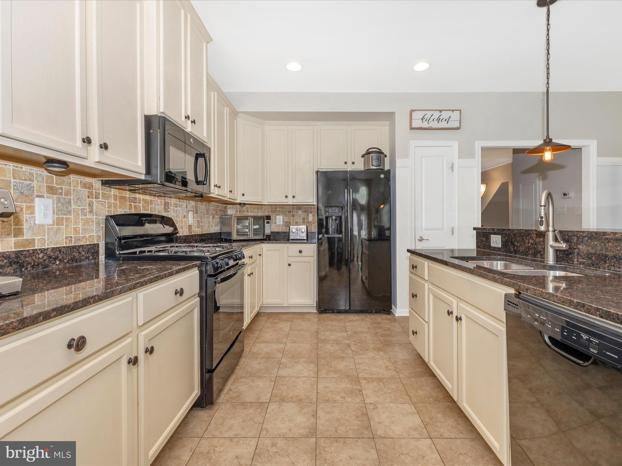 LINTON AT BALLENGER - Residential