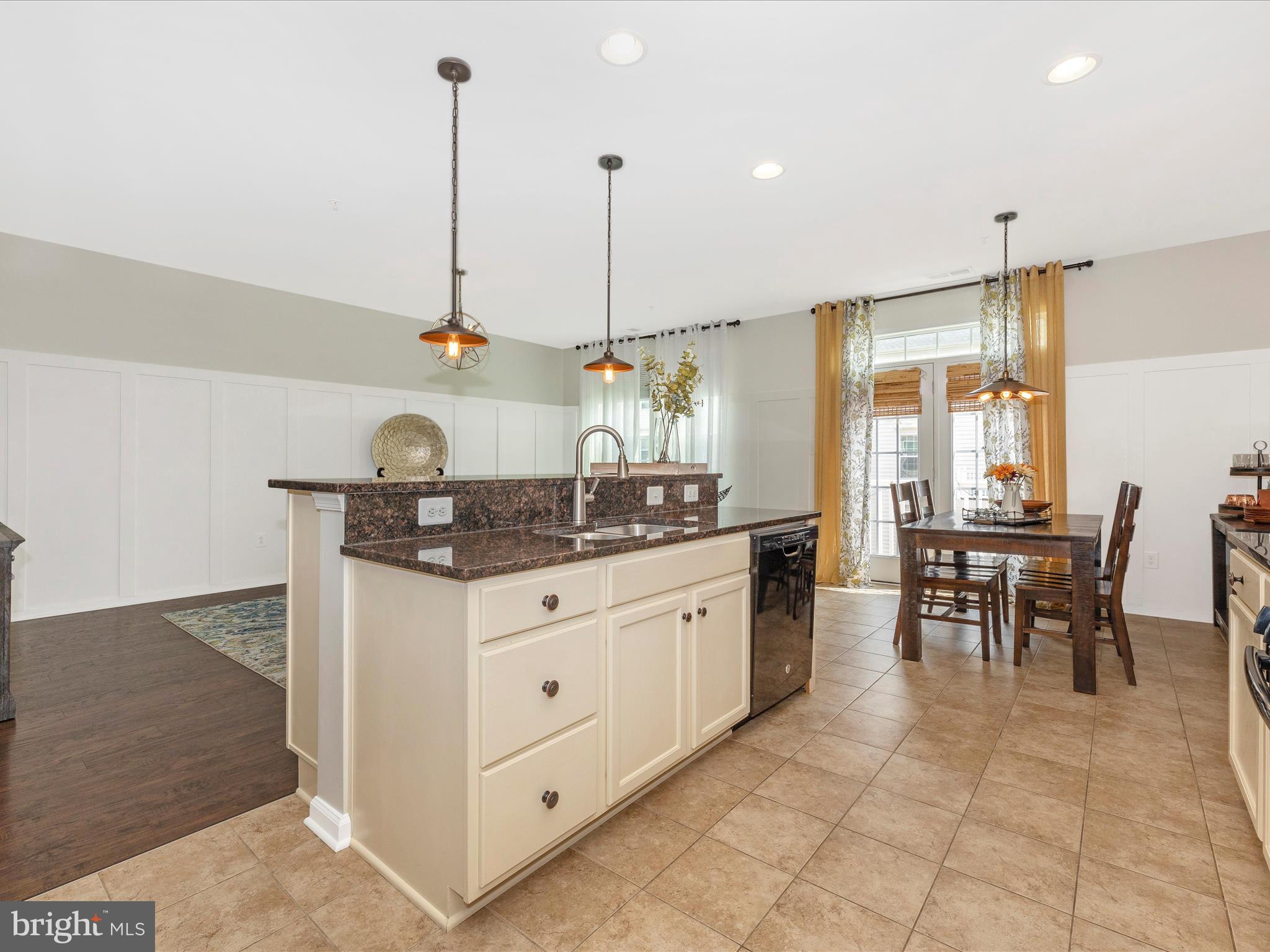 LINTON AT BALLENGER - Residential