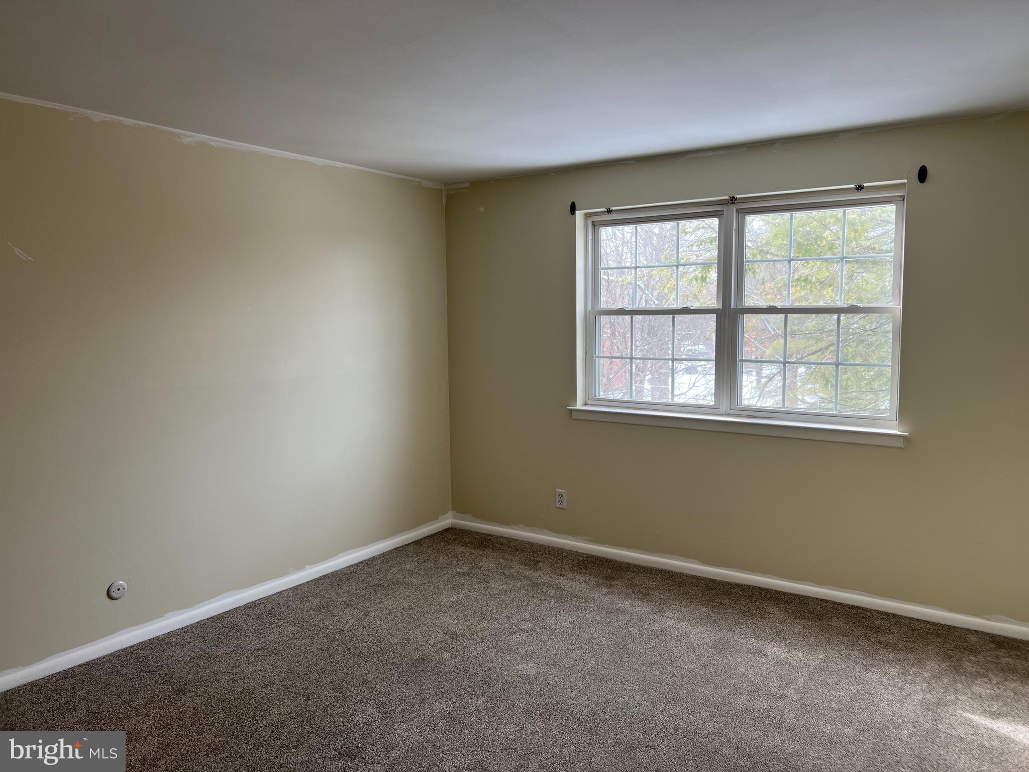 GLENHARDIE - Residential Lease