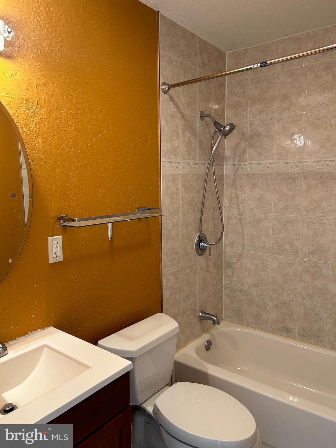 MARINE OAKS VILLAGE - Residential