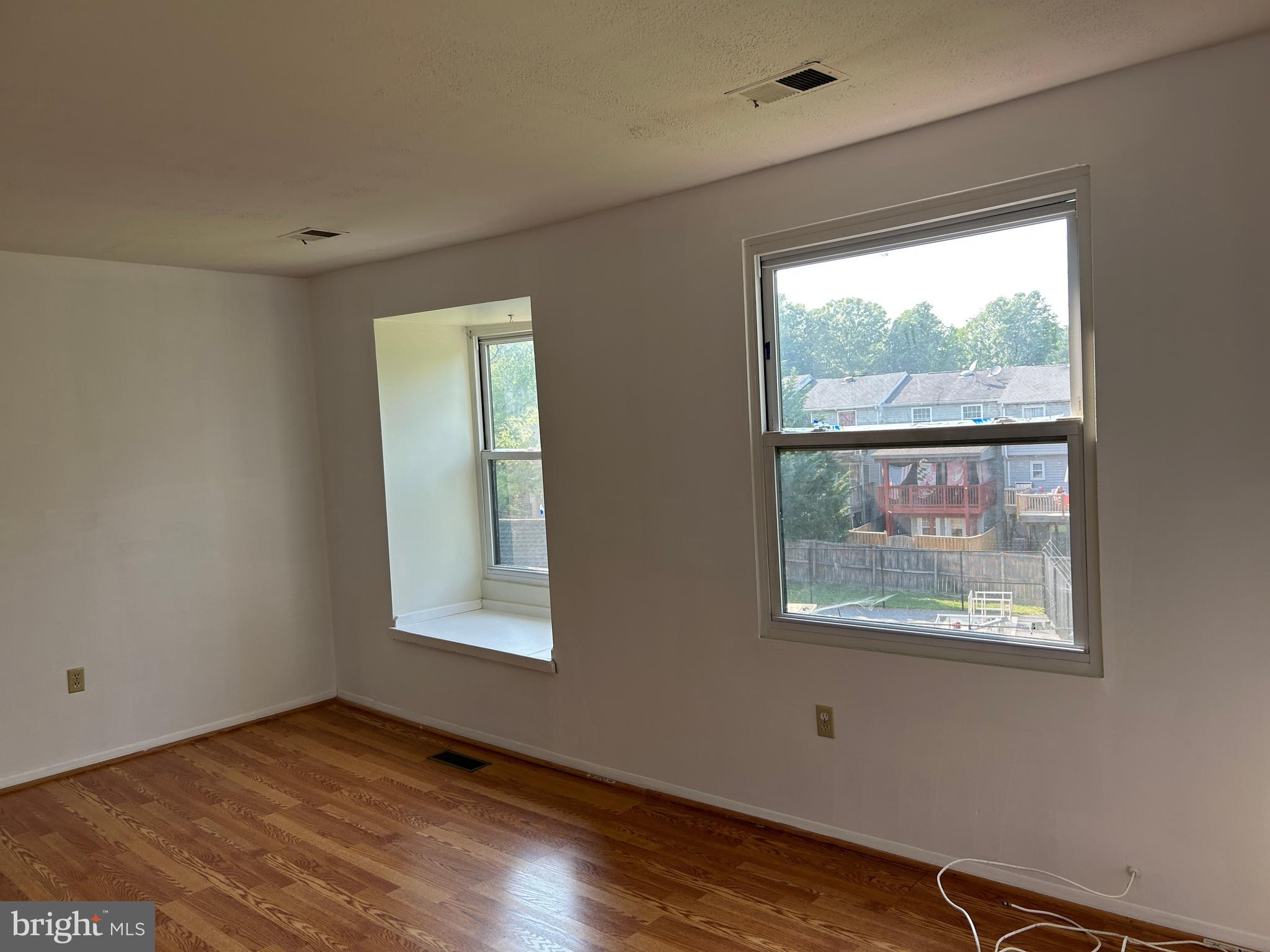 MARINE OAKS VILLAGE - Residential