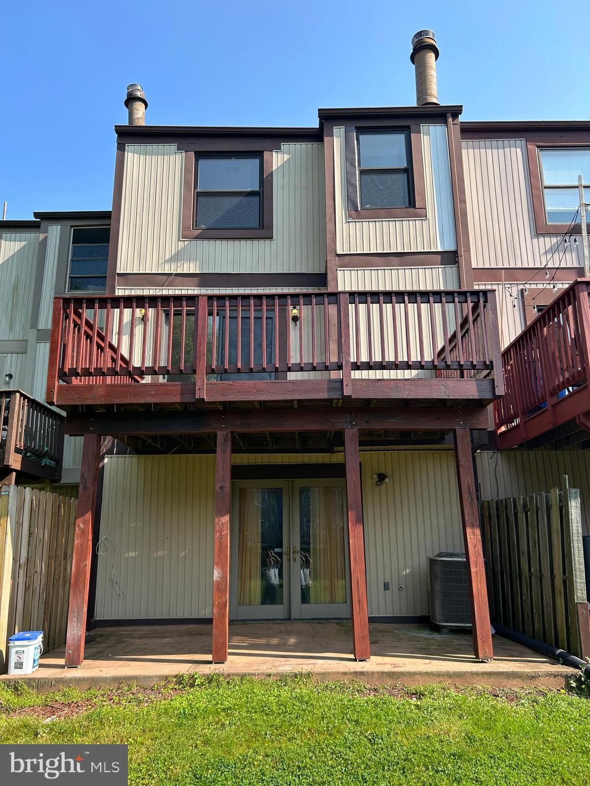 MARINE OAKS VILLAGE - Residential