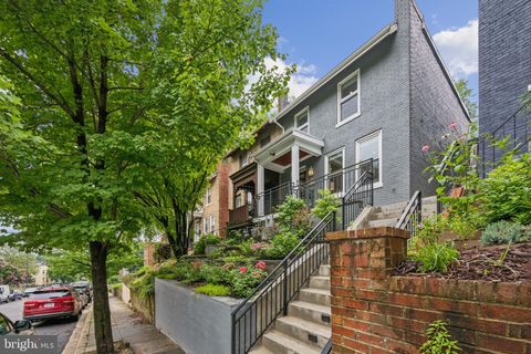 205 V STREET NE WASHINGTON DC 20002