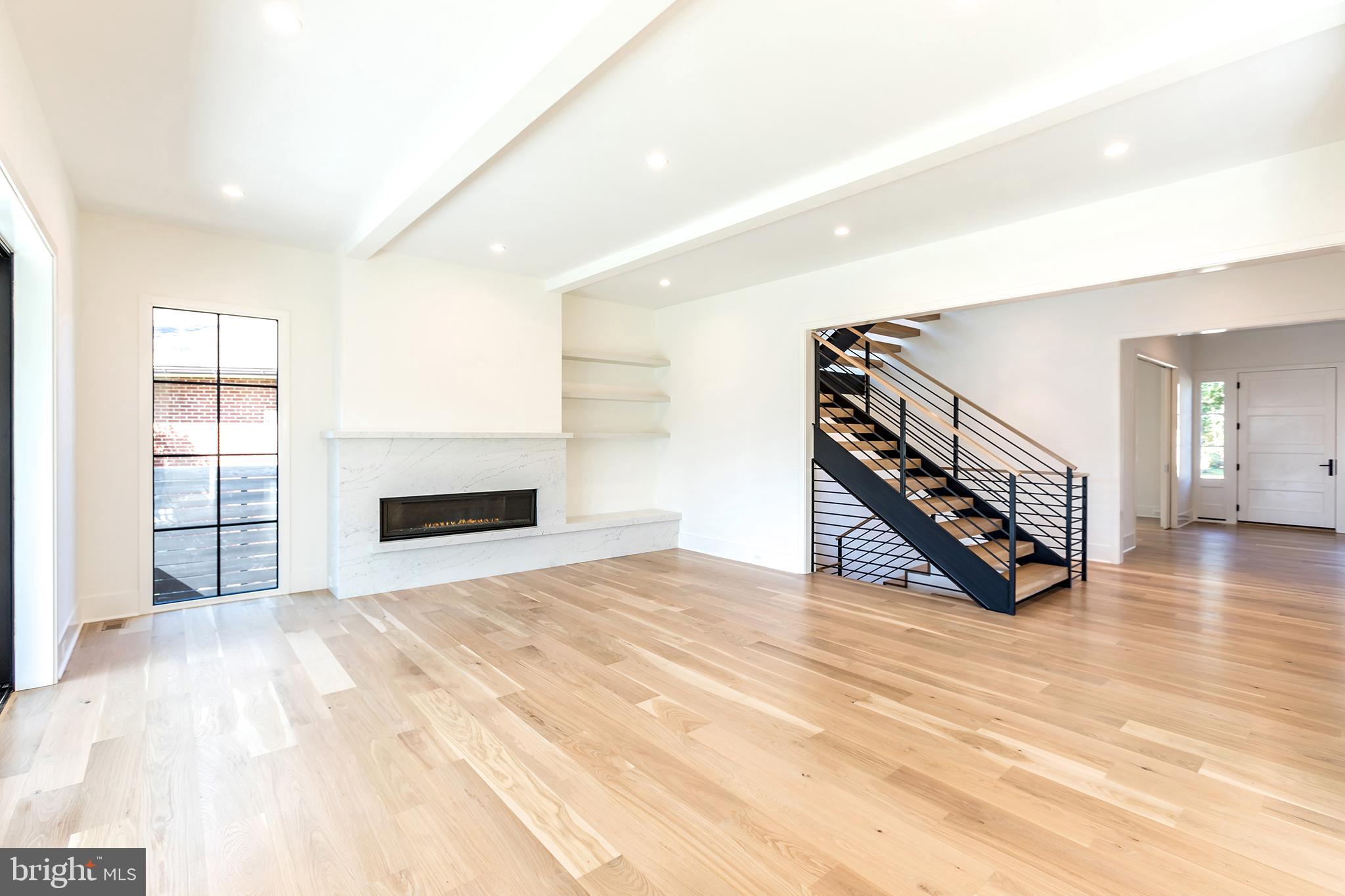 CHEVY CHASE TERRACE - Residential